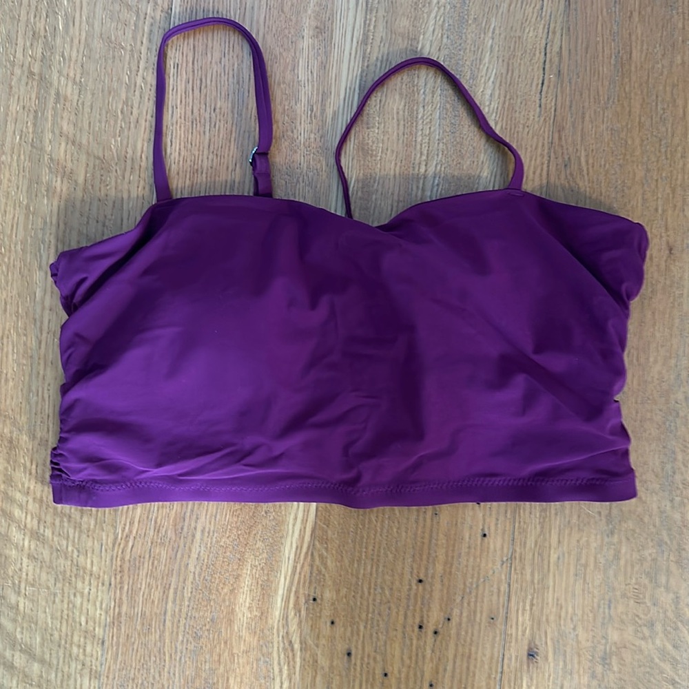 Athleta  Shirred Longline Bikini Top Size 36 B/C